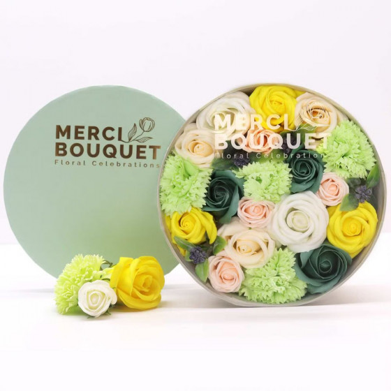 Seifenblumen Geschenkbox rund | Grüne & gelbe Rosen