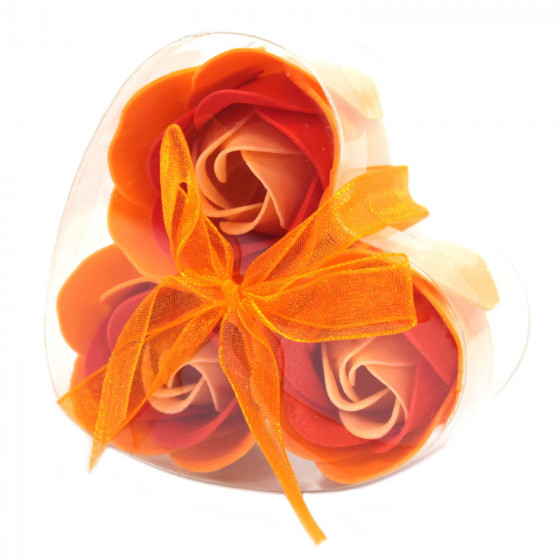 Herzbox mit 3 Seifenblumen | pfirsichfarbene Rosen
